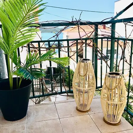 Apartmani-okrug Gornji-ciovo Apartment Trogir