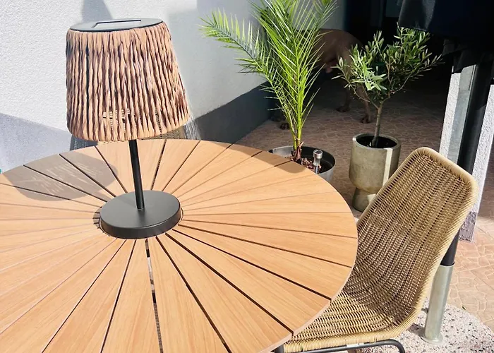 Apartmani-okrug Gornji-ciovo Trogir