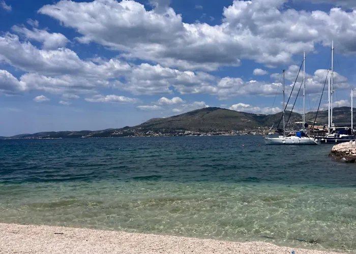 Apartmani-okrug Gornji-ciovo *